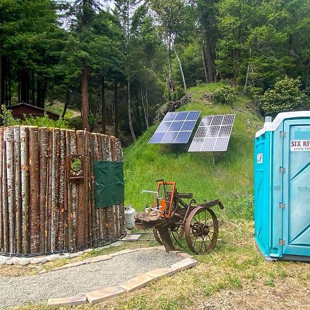 Glamping In The Redwoods With A Hot Tub! Ξενοδοχείο Garberville Εξωτερικό φωτογραφία