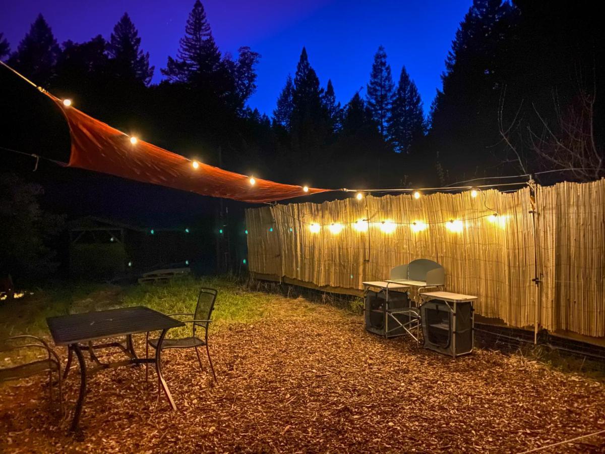 Glamping In The Redwoods With A Hot Tub! Ξενοδοχείο Garberville Εξωτερικό φωτογραφία