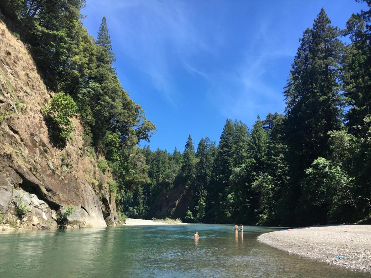 Glamping In The Redwoods With A Hot Tub! Ξενοδοχείο Garberville Εξωτερικό φωτογραφία