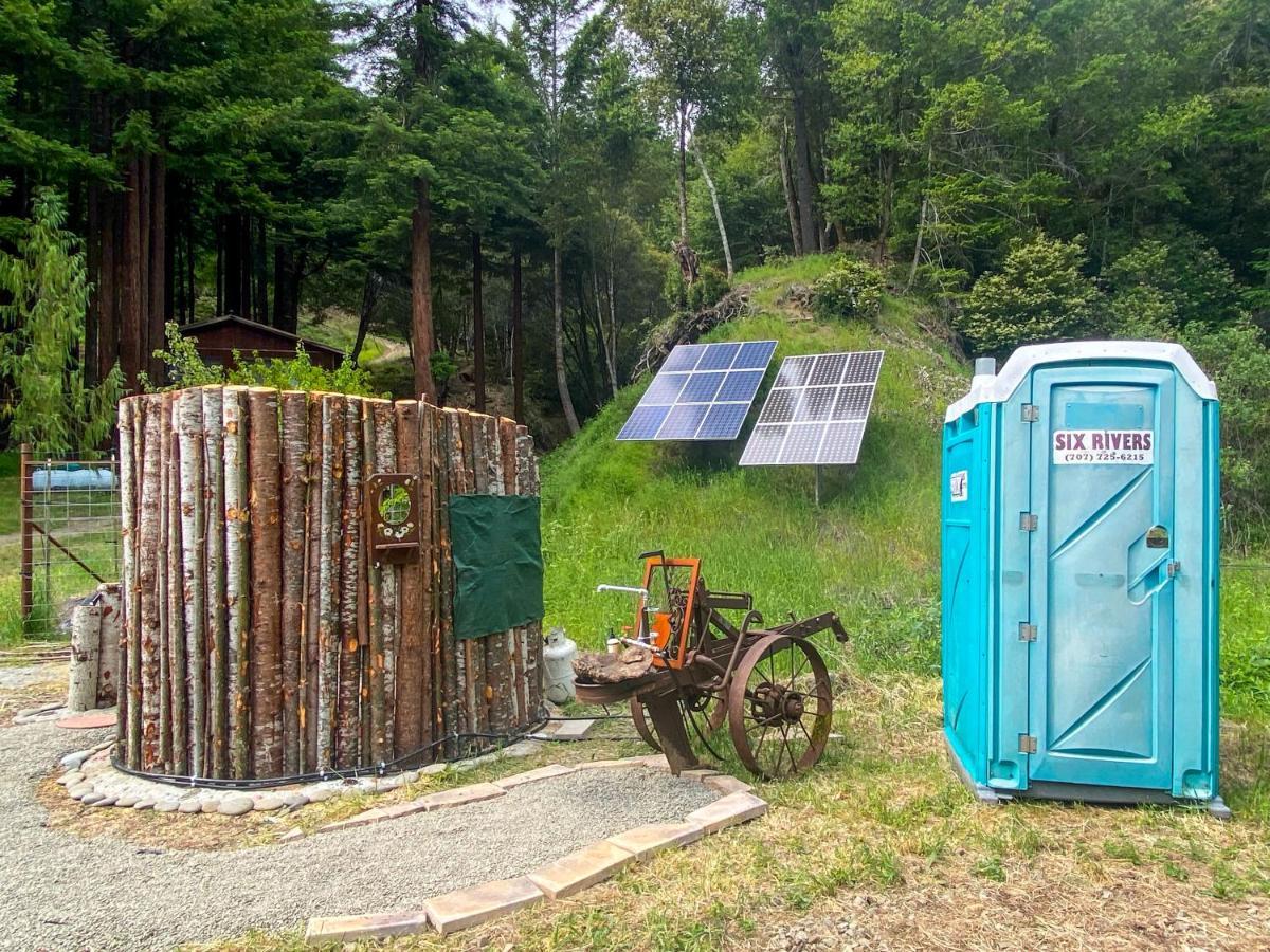 Glamping In The Redwoods With A Hot Tub! Ξενοδοχείο Garberville Εξωτερικό φωτογραφία